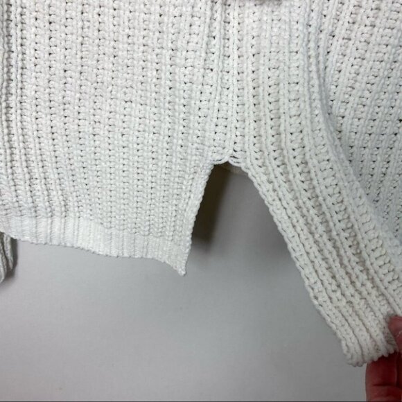 Young Fabulous‎ and Broke Chenille Crop Sweater Hoodie White Size Medium Large - Picture 6 of 11